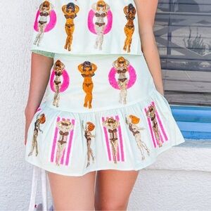 QUEEN OF SPARKLES Mini Skirt with Graphic Print